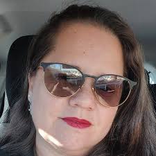 Kelly Caroline Alvares