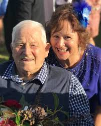 កម្រង​ព័ត៌មាន​​សម្រាប់ Kandi Makeup Artistry