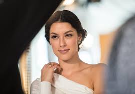 Rebecca mir und massimo sinató haben in italien geheiratet. Rebecca Mir Erwischt Hier Strahlt Sie Mit Mann Massimo Im Kindergluck News De