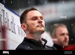 Garth murray hi-res stock photography and images