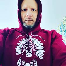 Blessed beyond words to introduce our newest member of our team  @panther_tiwa, kristy here is a little bit about her Panther Tiwa (Taos  Pueblo/Raramuri) is an award winning educator, author and athlete