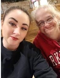 Holly Mcfadden's Instagram, Twitter & Facebook