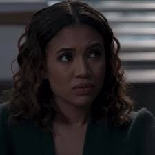 Lauren Power Outfits