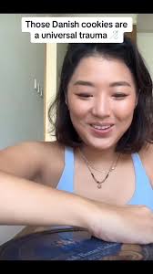 How to Reseal Danish Cookies Can