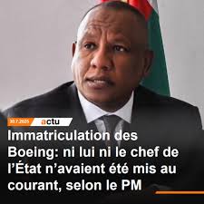 Le seul et l'unique ministre de l'histoire qui a réussi à berné  simultanément Président et le PM en même temps. Beaucoup de questions se  bousculent dans ma petite tête mais je vais
