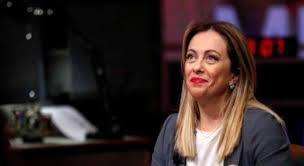 Leggo dalle agenzie che secondo i giornali scandalistici sarei in dolce. Giorgia Meloni Maternita Presto Mamma Di Un Maschietto Video