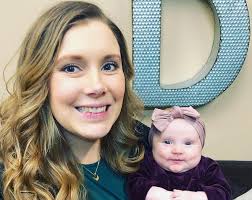 Anna duggar is pregnant with her and josh duggar's seventh child, she announced via instagram on friday, april 23. Who Is Anna Duggar Josh Duggar S Wife Pregnant Amid His Arrest People Com