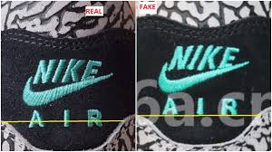 Nike Air Force 1 Off White Black Legit Check Fake Air Max 1 Atmos Have Emerged Quick Tips To Spot Them Air Max 1 Fake Atmos
