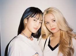 Minnie And Sorn Clc Kpop Girls Kpop Girl Groups