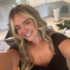 Lindsay Gonzales and Colton Conner's Wedding Website