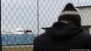 أسئلة وأجوبة حول عملية ترحيل اللاجئين من ألمانيا سياسة واقتصاد تحليلات معمقة بمنظور أوسع من Dw Dw 05 01 2019