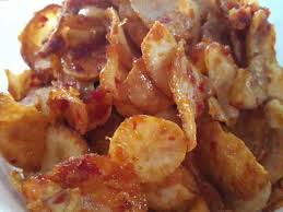 Namun, untuk membuat keripik singkong ini harus tahu resep dan cara mengolahnya juga lho. Resep Keripik Singkong Resep Masakan