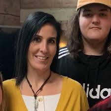 Stephanie Abner's Instagram, Twitter & Facebook