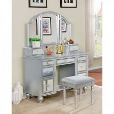 Feel like the princess you are with one of our lovely vanity sets. Cm Dk6162sv 3 Pc Tracy Collection Silver Finish Wood Make Up Bedroom Vanity Set