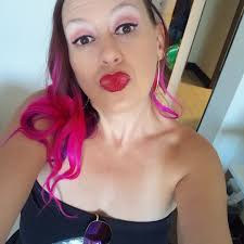 MAC Cosmetics is giving away free lipstick for #NationalLipstickDay