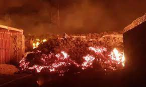 Lava from the eruption of mount nyiragongo is seen in buhene, on the outskirts of goma, congo in the early hours of sunday, may 23, 2021. 30ftqvasi3jgtm