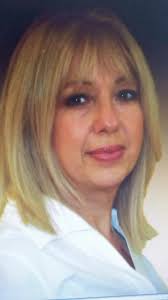 1️⃣ Mood shifting. I just want to sit in front of the ocean and listen to  the waves. If emotions are energy in motion,