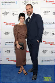 Brendan fraser says former hfpa president sexually assaulted him and derailed his career. David Harbour Lily Allen Are The Cutest Couple At No Sudden Move Premiere At Tribeca Photo 4572789 2021 Tribeca Film Festival Amy Seimetz Benicio Del Toro Bill Duke Brendan Fraser