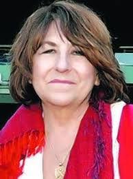 Betty Batts's Instagram, Twitter & Facebook