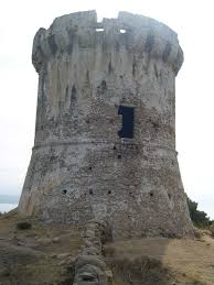Corsica Tours Genoises La Tour De Capo Nero Ou De Capu Neru Faisait Partie De La Juridiction D Ajaccio Et Re Location Vacances Corse Paysage Corse Corsica