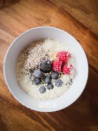Powerfood Vanille Himbeeren Heidelbeeren Kokosflocken Chiasamen Amaranth Quinoa Kokosflocken Heidelbeeren Himbeeren