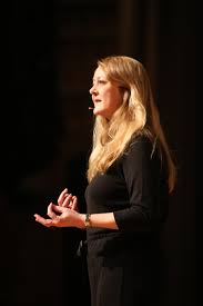 She is now a media pundit, author, journalist, international tour and event organiser. File 2013 12 29 30c3 Annie Machon 3051 Jpg Wikimedia Commons