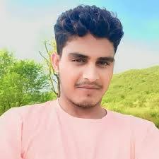 Bo Chau's Instagram, Twitter & Facebook