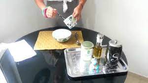 Daca tenul tau este uscat, zatul de cafea il va curata, iti va inchide porii si va elimina celulele moarte! Scrub Cu Zat De Cafea Youtube