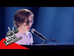 Senioren met fluwelen stembanden laten van zich horen in nieuw seizoen van the voice senior. 16 Year Old Is The Next Ed Sheeran In Smooth Performance On The Voice Video Talent Recap
