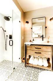 This bathroom makeover has it all: Pinterest Alanamorg Bathroom Decorating Ideas Pinterest Small Bathroom Speci Industrial Interior Style Small Bathroom Ideas On A Budget Small Bathroom Diy
