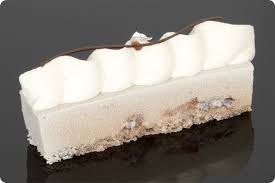 The Pastries Pastry Shops Of Paris Pastry Christmas Cake Desserts