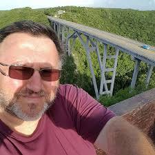 Adrian Ionescu (@polychromous) • Instagram photos and videos