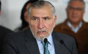 Adán Augusto López reaparece tras caso de Hernán Bermúdez