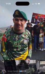 InfoNación | Denuncian presunta promoción del paramilitarismo por  simpatizantes de De la Espriella La senadora Isabel Zuleta denunció  públicamente lo que calificó como una presunta promoción del paramilitarismo  por parte de grupos