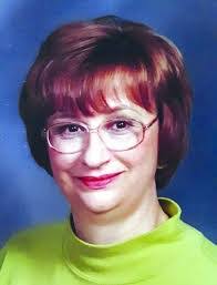 Heidi Hess's Instagram, Twitter & Facebook