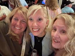 Forty years ago today, in 1985, fellow classmates, we graduated!