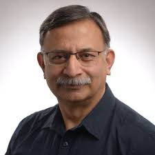 Congratulations to graduating class of 2025 at Yorkville University. What a  great convocation! 🧑‍🎓🎉 Cagdas Dedeoglu Sossie Kechichian Rokhsareh  Farsad Edalat (Ed) Shekari Dr. Mansi Handa