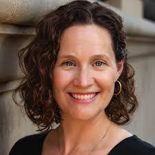 Alana Martin's Instagram, Twitter & Facebook