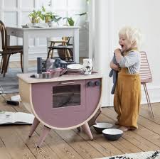 Find a wide range of girls' toys & more at pottery barn kids®. 8 Of The Best Play Kitchens For Toddlers Winter Daisy Melissa Barling Kids Interior Decorator Lifestyle Blogger