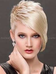This trending look works especially well on short hair, giving incredible volume and texture to a look that could fall flat otherwise. Short Hairstyles With Long Bangs Short Asymmetrical Haircut Asymmetrical Haircut Asymmetrical Hairstyles