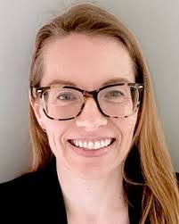 Dana Mooney's Instagram, Twitter & Facebook