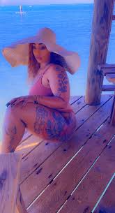 LaRobin Carter (@redd_robin) Onlyfans Account. Best redd_robin photos and  videos (142) for Free! | thefap.org
