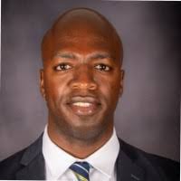 1300+ profils pour “Anno”