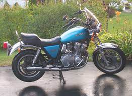 Suzuki gw250 (gsr250, inazuma 250): Suzuki Gs Series Wikipedia