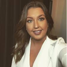 Bethany Dolan's Instagram, Twitter & Facebook