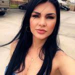 Doris Pompa's Instagram, Twitter & Facebook