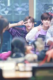 Hypothesis On Twitter Boy Groups Lee Know Children