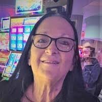 Kelly Theriot's Instagram, Twitter & Facebook