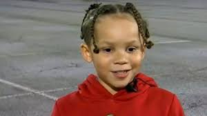 Douglasville 8-year-old hailed a hero for helping family escape burning home