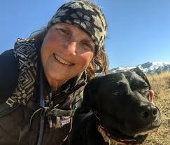 Therapeutic Benefits of Dogs and Hiking